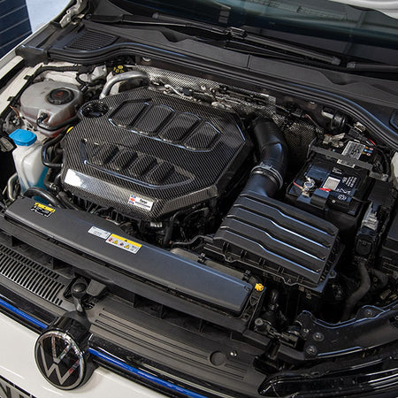 Forge carbon engine cover fitted in engine bay