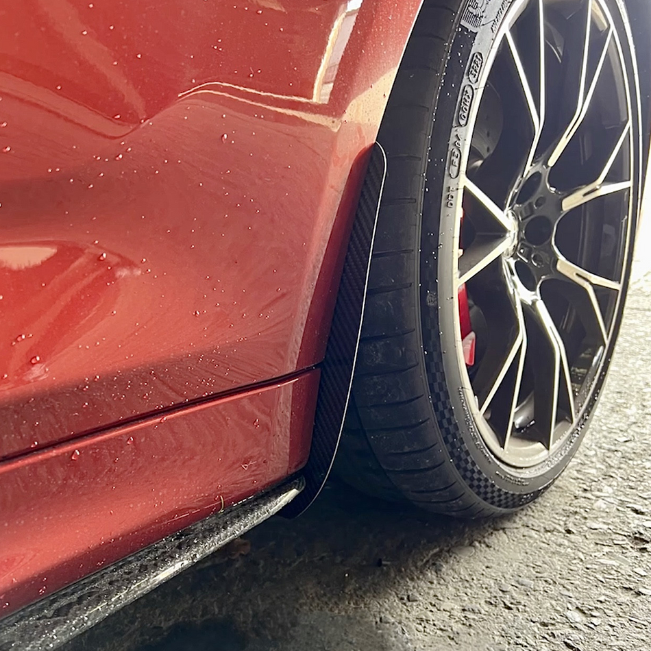 AP Design Gloss Carbon Fibre Front Mud Flap/Arch Guards Kit For BMW M5 F90 2017-